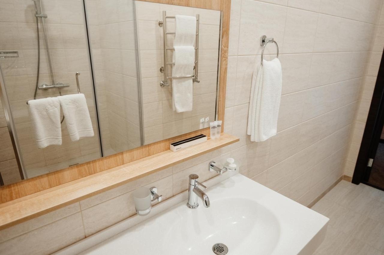 Baitas Hotel 博罗沃耶 外观 照片