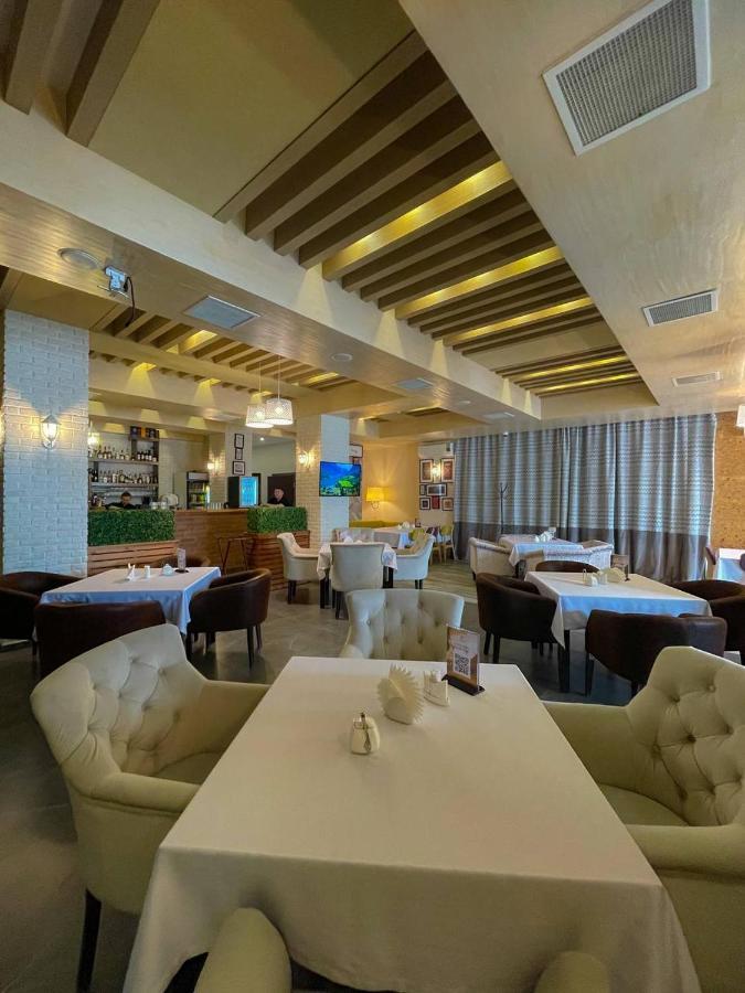 Baitas Hotel 博罗沃耶 外观 照片
