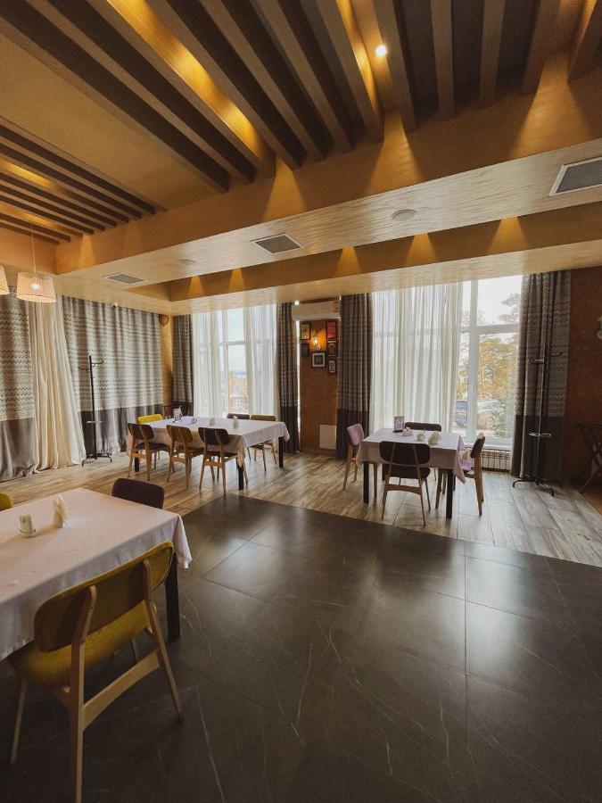 Baitas Hotel 博罗沃耶 外观 照片
