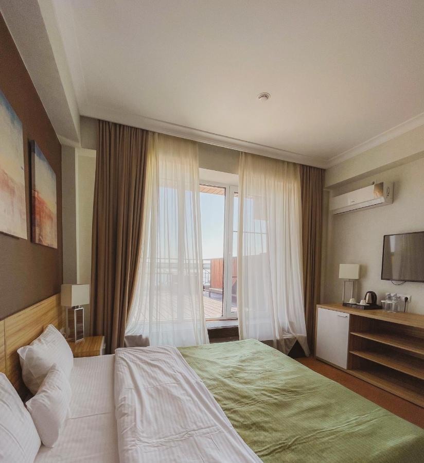 Baitas Hotel 博罗沃耶 外观 照片